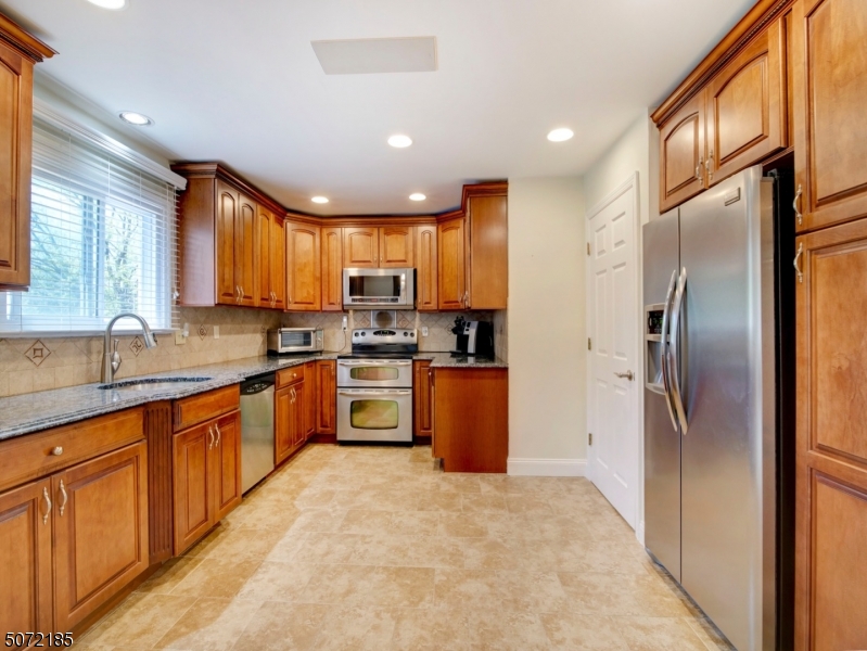 HEDDEN PARK - Residential