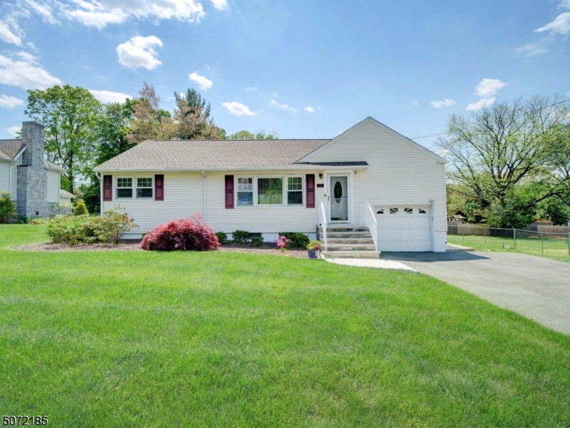 HEDDEN PARK - Residential