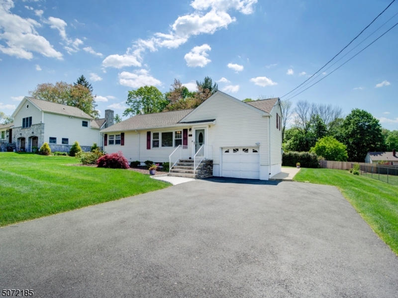 HEDDEN PARK - Residential