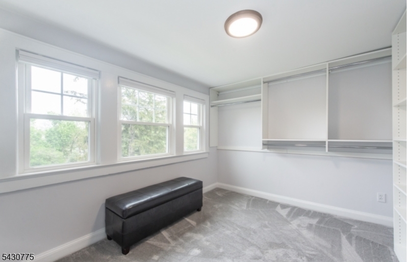 Watchung Station / Watchung - Residential Lease