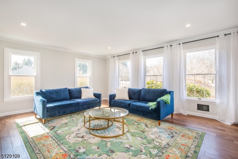 Forrest Hill - Residential