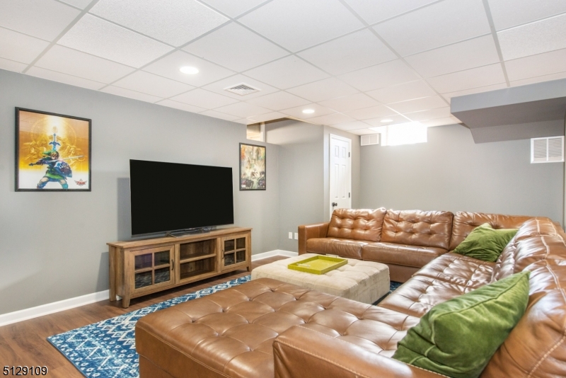 Forrest Hill - Residential