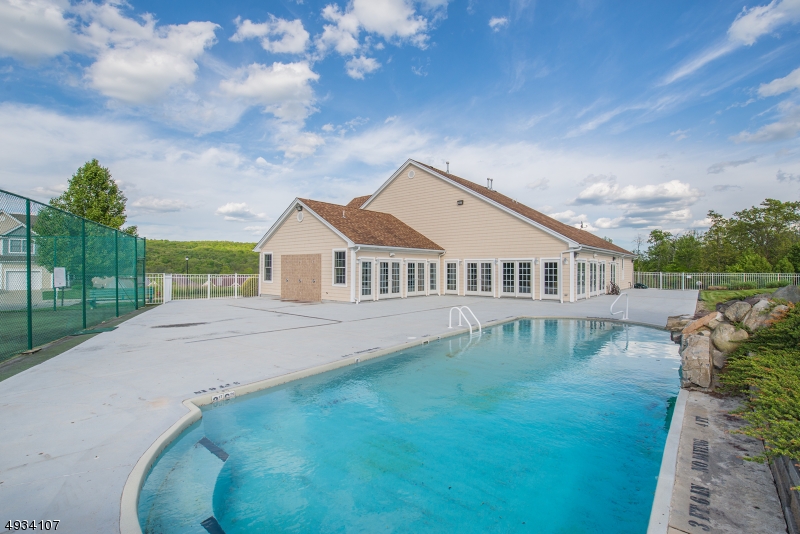 Clove Hill Manor - Residential