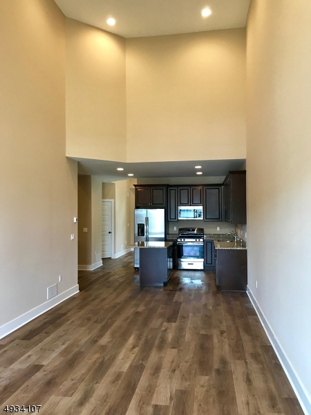 Clove Hill Manor - Residential