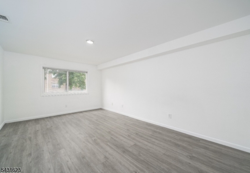 Mill Point - Residential Lease