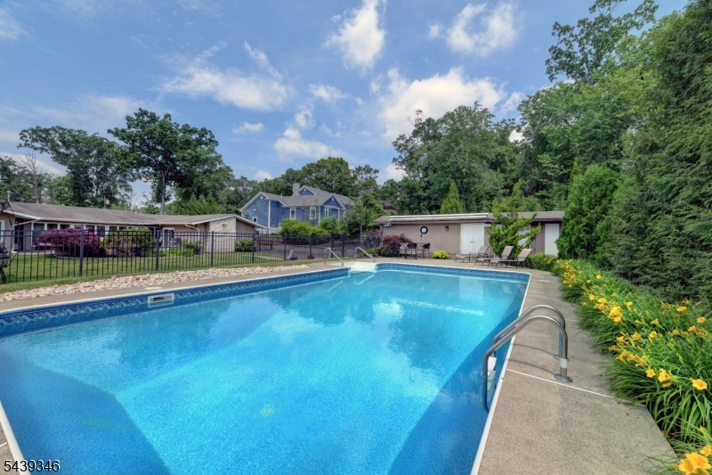 Pine Brook - Residential