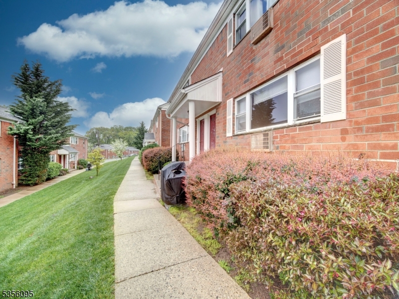 DESIRABLE FIRST FLOOR, END-UNIT CONDOMINIUM FOR RENT! SET IN PRIME LOCATION IN HIGHLY DESIRABLE THE MOUNTAIN CLUB. FRESHLY PAINTED! SPACIOUS LIVING ROOM W/ LARGE PICTURE WINDOW.  KITCHEN WITH LARGE WALK-IN PANTRY. UPDATED BATHROOM.  BEDROOM HAS 2 LARGE CLOSETS. GAS & HEAT ARE INCLUDED IN YOUR RENT ALONG WITH WATER, SEWER, TRASH & MORE! SECURED STORAGE UNIT IS LOCATED IN THE LOWER LEVEL OF THE BLDG ALONG WITH COIN OPERATED LAUNDRY FACILITIES. GARAGE IS $40 MONTH EXTRA WHEN AVAILABLE IN ALTERNATE BLDGS. AMENITIES INCLUDE POOL, SAUNA, GYM, TENNIS COURTS AND USE OF NEWLY RENOVATED CLUB HOUSE. CLOSE TO NYC TRAINS, MAJOR HIGHWAYS AND SHOPPING!