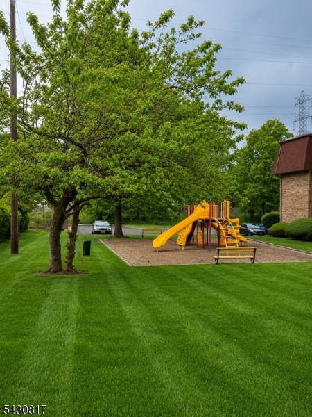 Aspen Manor - Residential