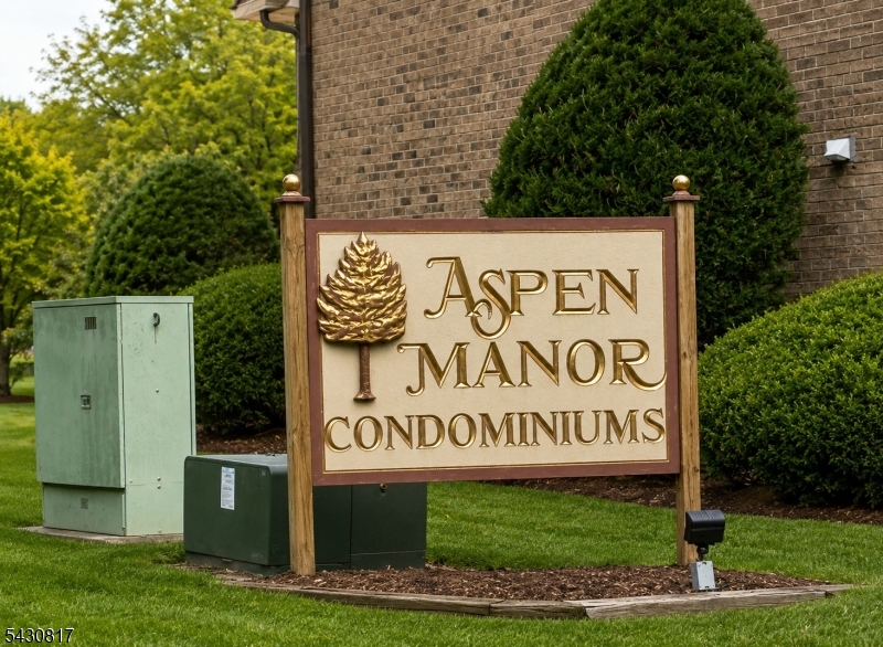 Aspen Manor - Residential