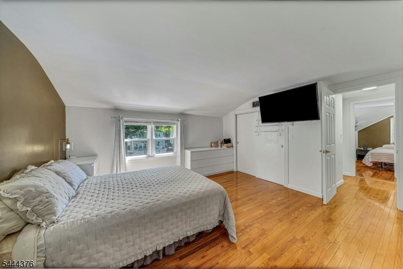 Cedar Brook - Residential