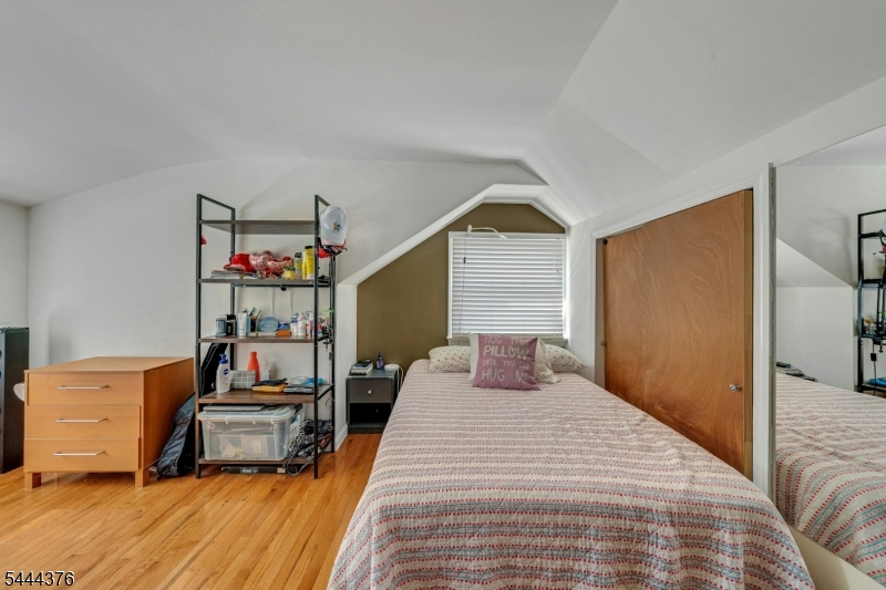 Cedar Brook - Residential