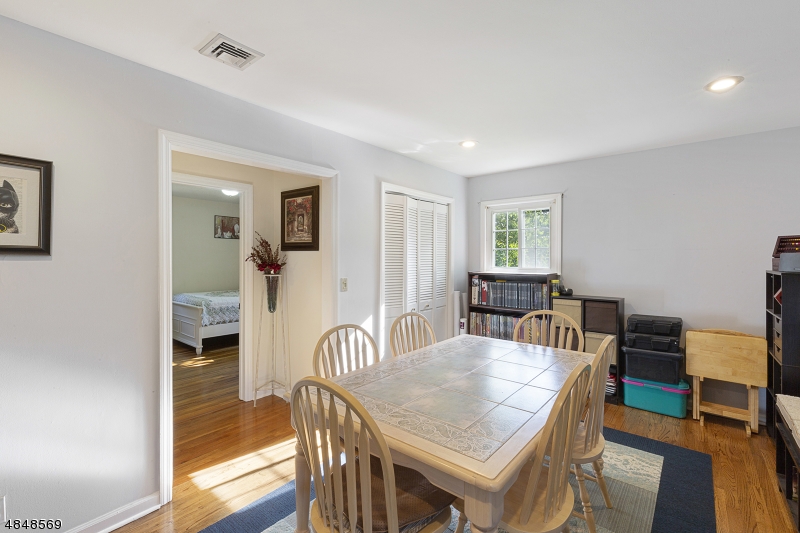 Oak Ridge - Residential