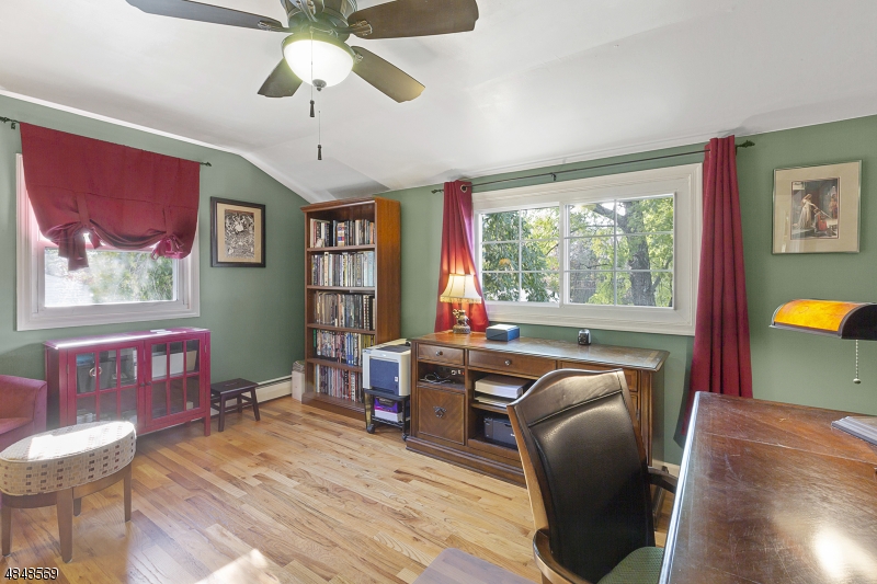 Oak Ridge - Residential