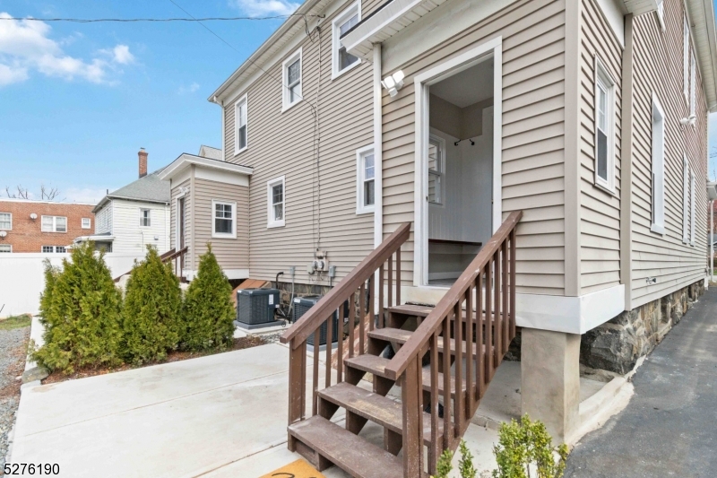 In Town Living - Residential Lease