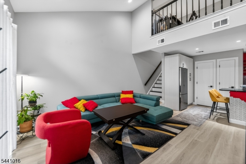 Mayfield - Residential Lease