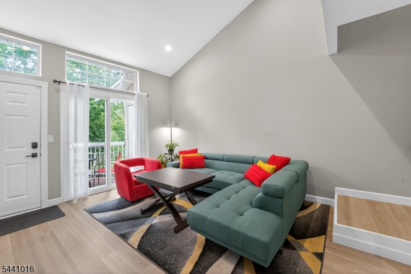 Mayfield - Residential Lease