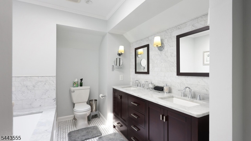 Majestic Knolls - Residential