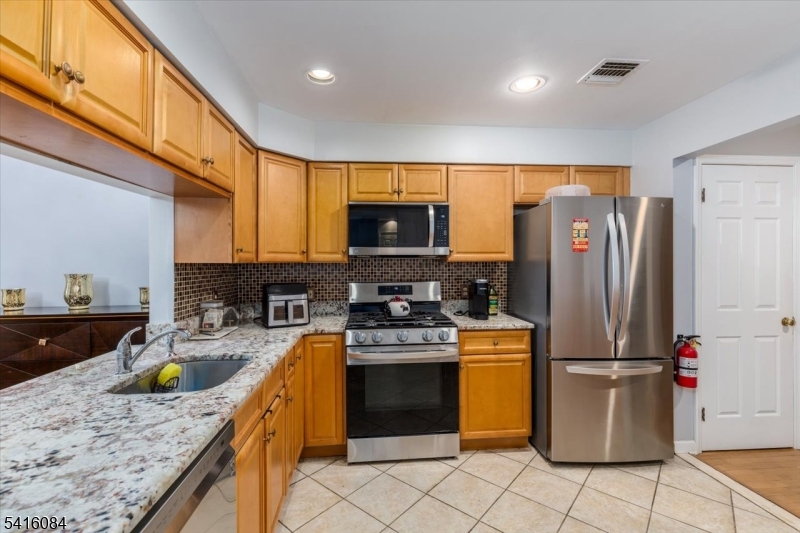 Garret Heights - Residential