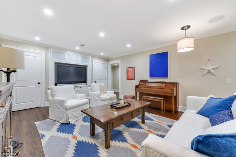 Old Short Hills - Residential
