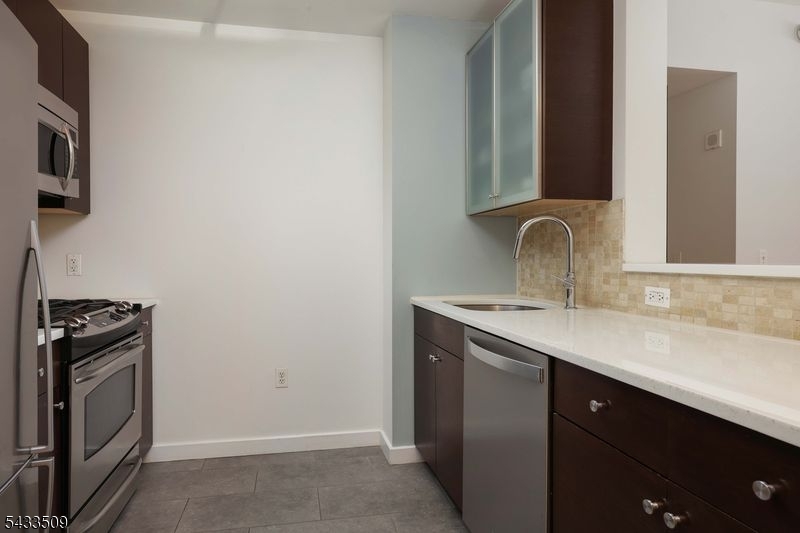 Hamilton Square - Residential