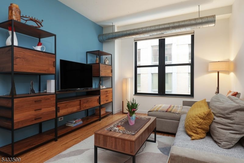 Hamilton Square - Residential
