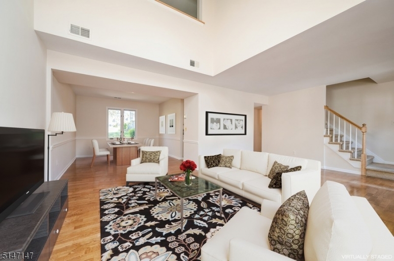 LORD STIRLING VILLAGE - Residential