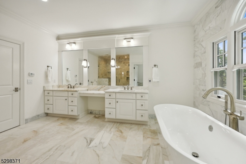 Bernardsville Mountain - Residential
