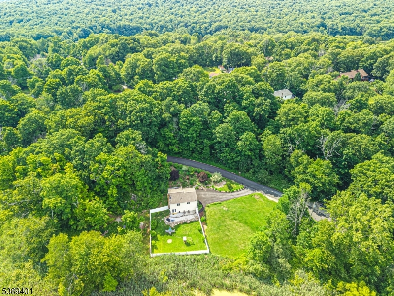 Barry Lakes - Residential