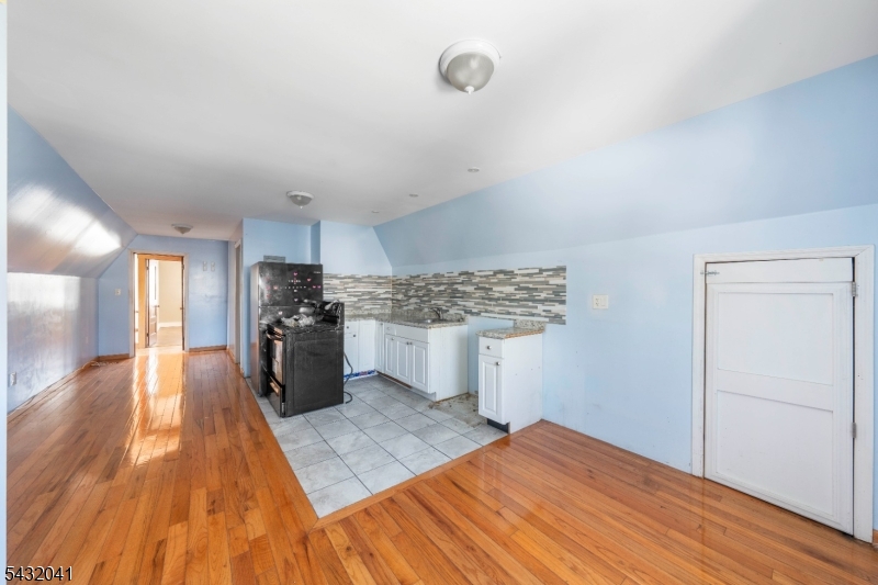 North Elizabeth - Residential Income