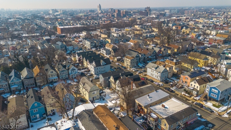 North Elizabeth - Residential Income