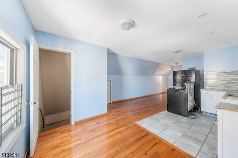North Elizabeth - Residential Income