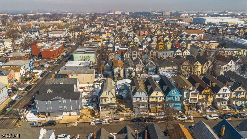 North Elizabeth - Residential Income