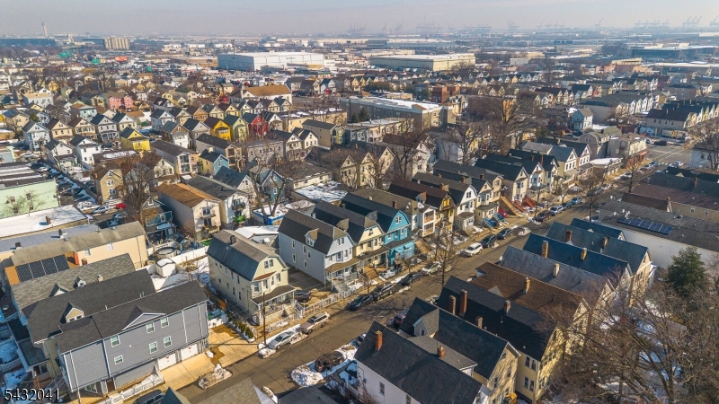 North Elizabeth - Residential Income