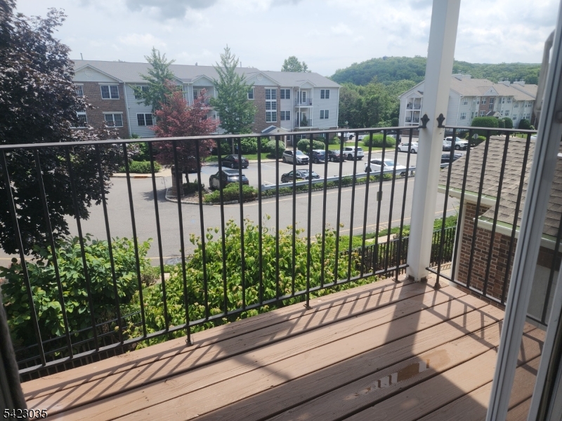ROCK CREEK CROSSING - Residential