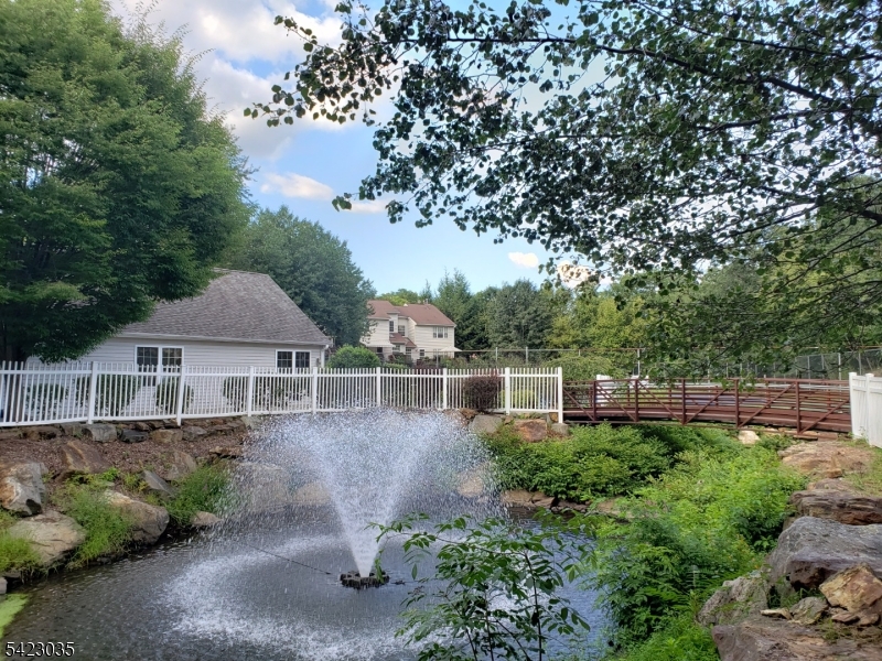 ROCK CREEK CROSSING - Residential