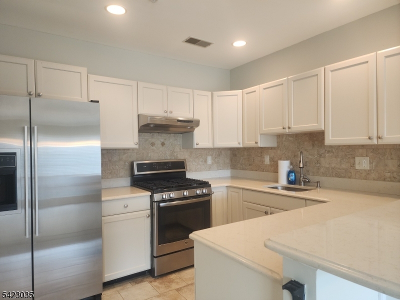ROCK CREEK CROSSING - Residential