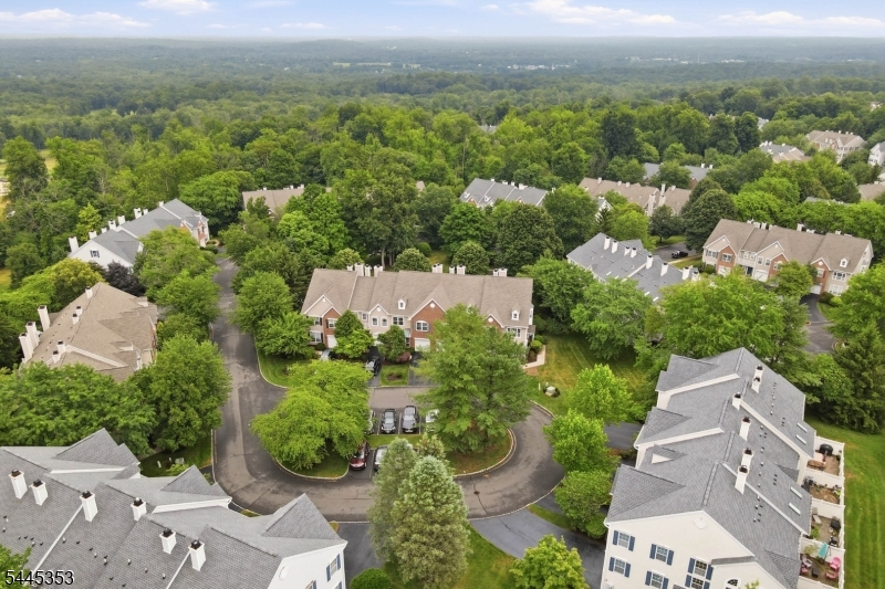 Hamilton Woods - Residential