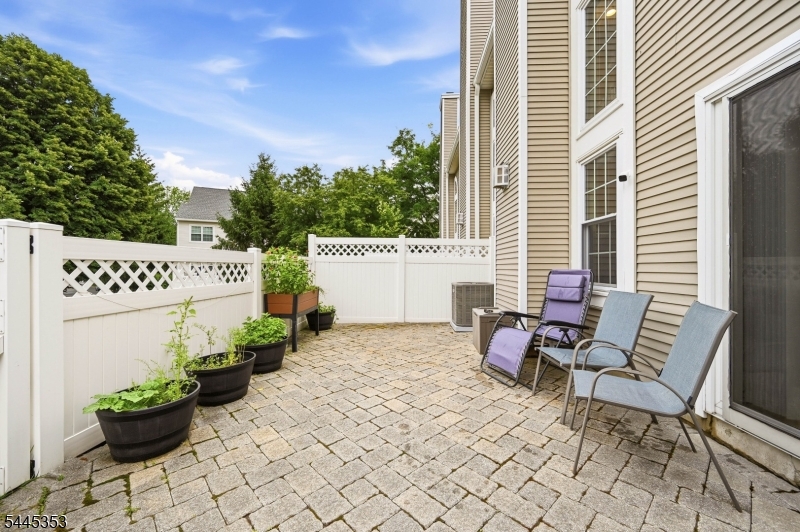 Hamilton Woods - Residential