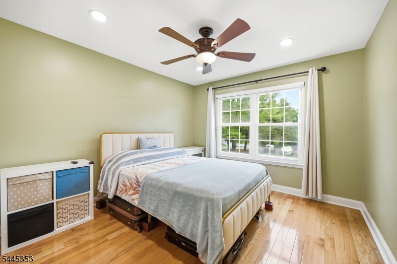 Hamilton Woods - Residential