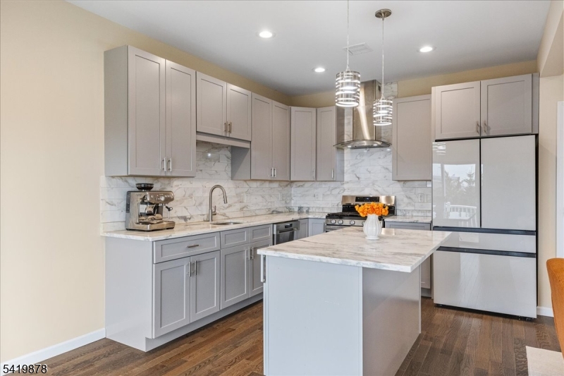 Valerie Villas - Residential