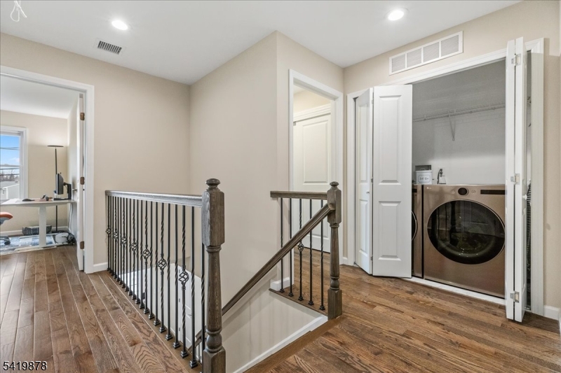 Valerie Villas - Residential
