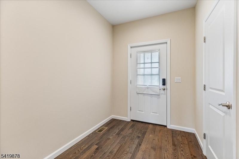 Valerie Villas - Residential