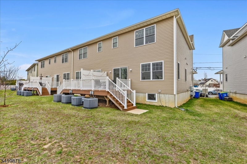 Valerie Villas - Residential