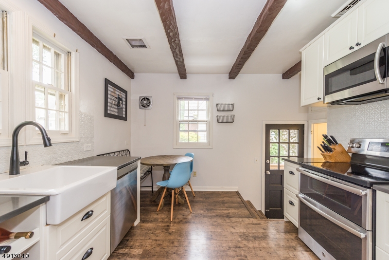 Pleasantdale - Residential