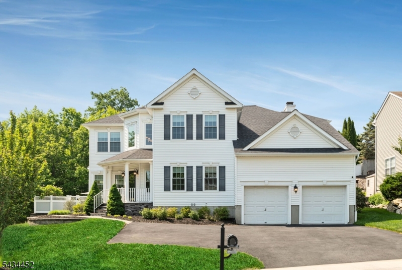 THE PEAKS - Residential