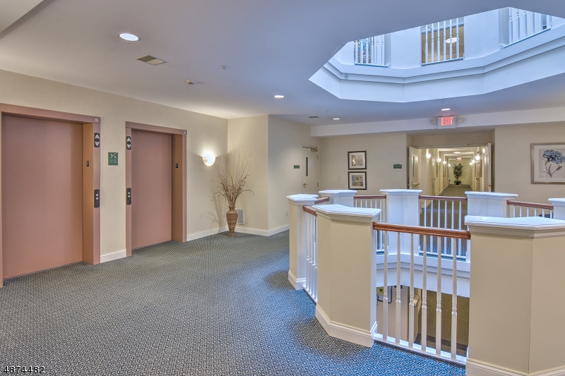 Fox Hills - Residential