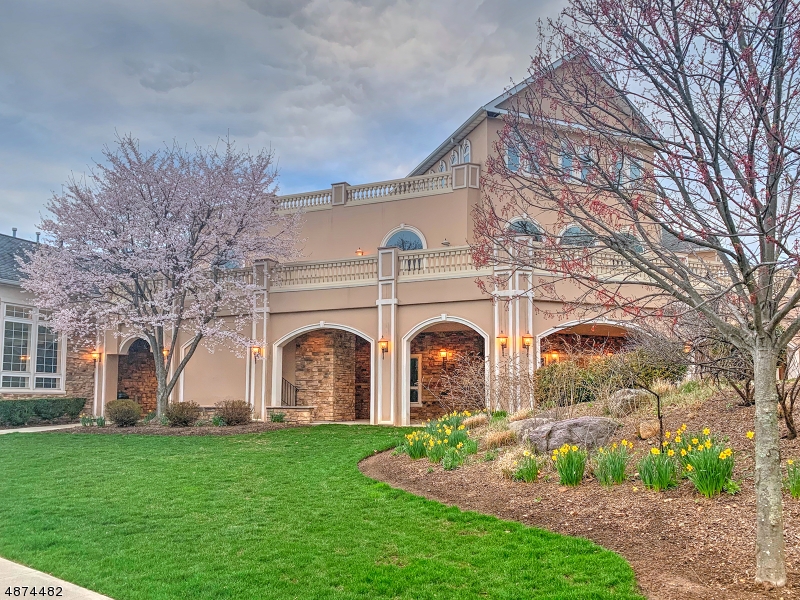 Fox Hills - Residential