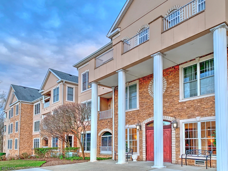 Fox Hills - Residential