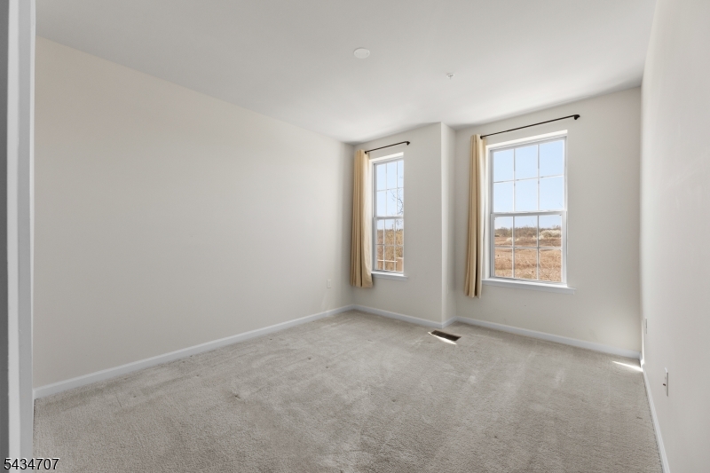 Somerville Station - Residential