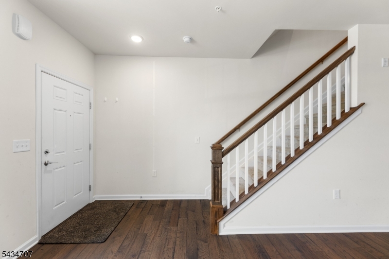Somerville Station - Residential